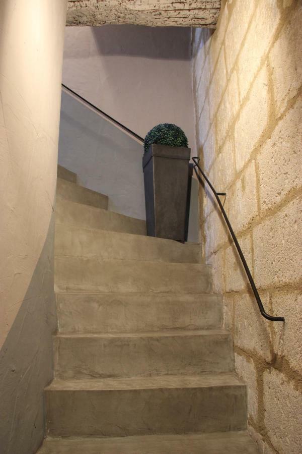 דירות Saint-Rémy-de-Provence Charme En Provence מראה חיצוני תמונה